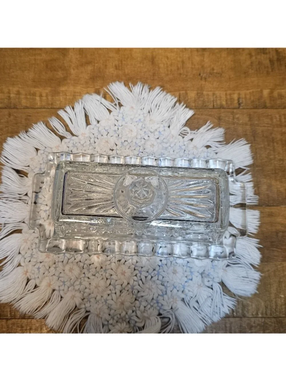 70's FEDERAL WINDSOR CLEAR CRYSTAL WINDSOR PATTERN COVERED BUTTER DISH CLEAR